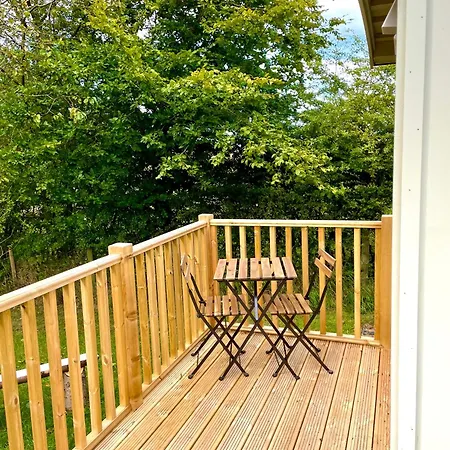 Κάμπινγκ Rosewood Shepherds Hut *